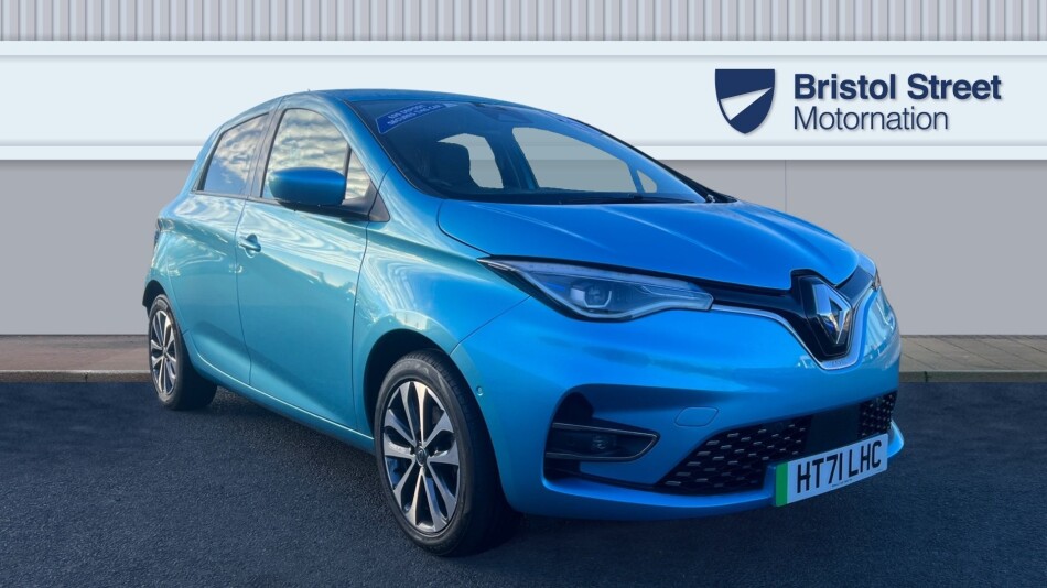 Renault zoe hatchback 100kw i gt line outlet r135 50kwh rapid charge 5dr auto